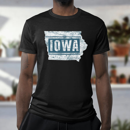 Retro Iowa state graphic for DIY projects PNG
