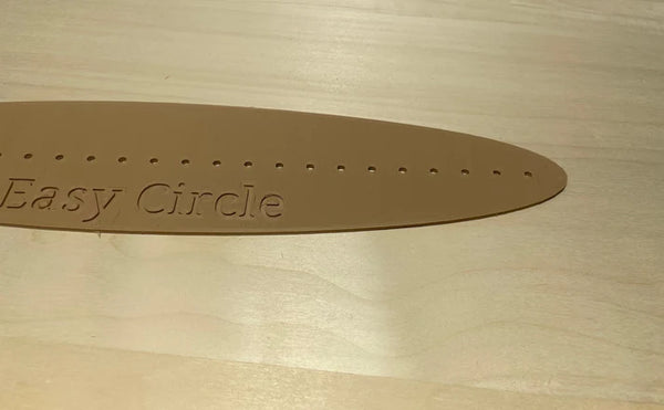 Versatile circle drawing guide 3D STL, ideal for educational, crafting, and woodworking projects.